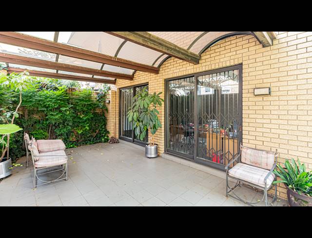 791M² OFFICE FOR SALE IN FERNDALE